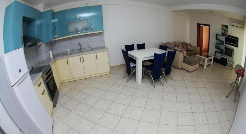 Sea View Apartments Saranda Luaran gambar