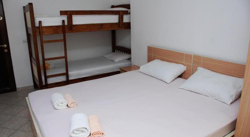 Sea View Apartments Saranda Luaran gambar