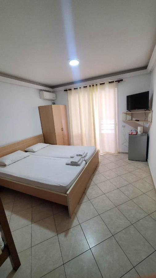 Sea View Apartments Saranda Luaran gambar